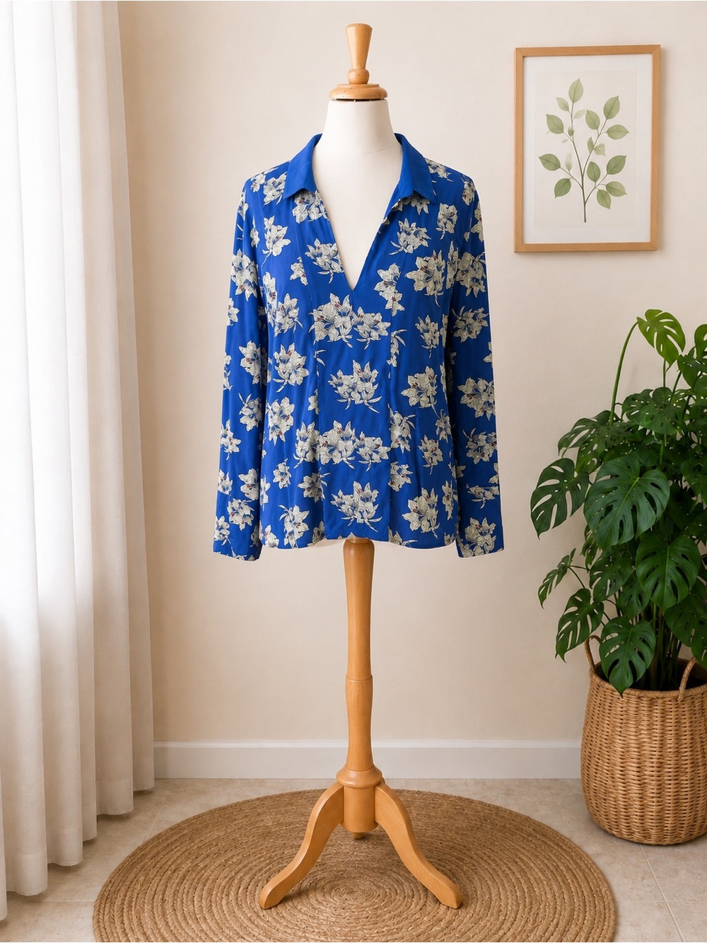By Malene Birger Royal Blue Floral V-Neck Long Sleeve Blouse size EU 34
